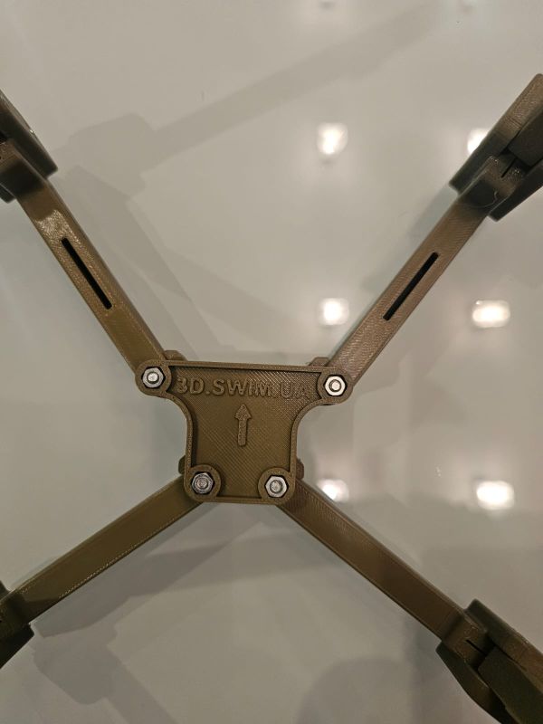 Стартова платформа для злітання дронів FPV / квадрокоптерів, підставка для злітання дрону